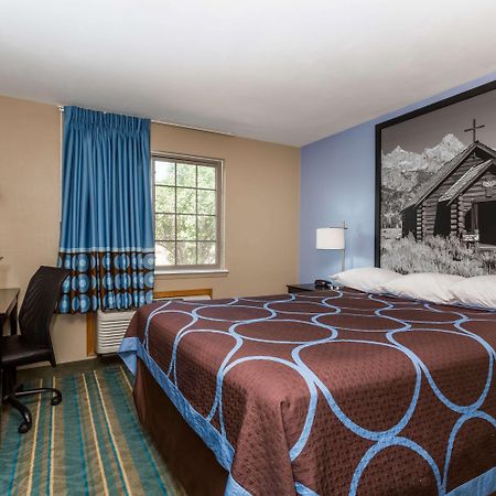 Super 8 By Wyndham Douglas Esterno foto