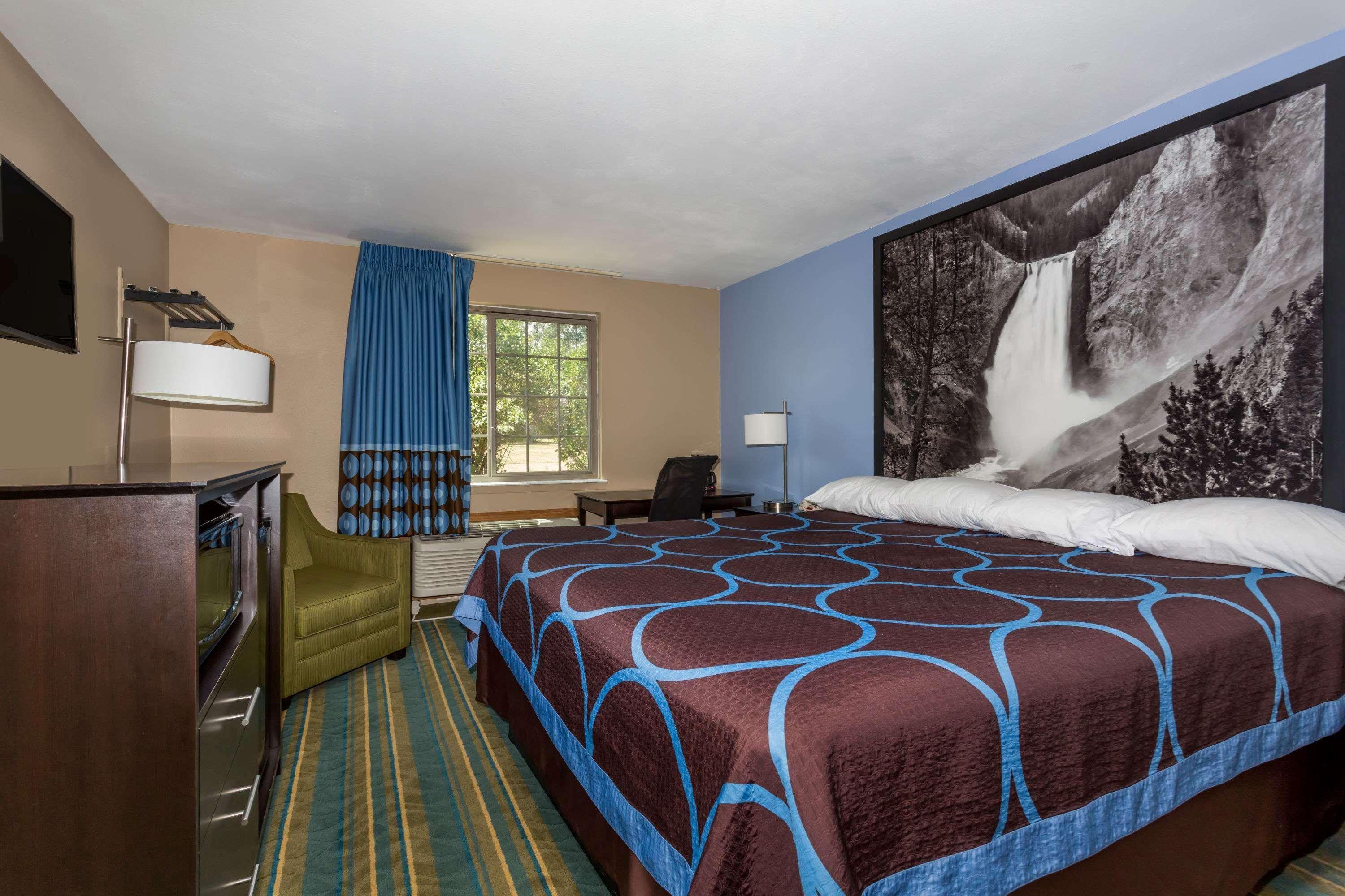 Super 8 By Wyndham Douglas Esterno foto